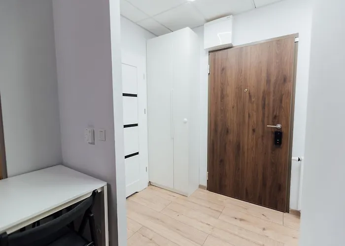 2-237 In Warsaw, Rc Bliska Wola Tower, 29 Marcina Kasprzaka, Petrovdom Apartman *