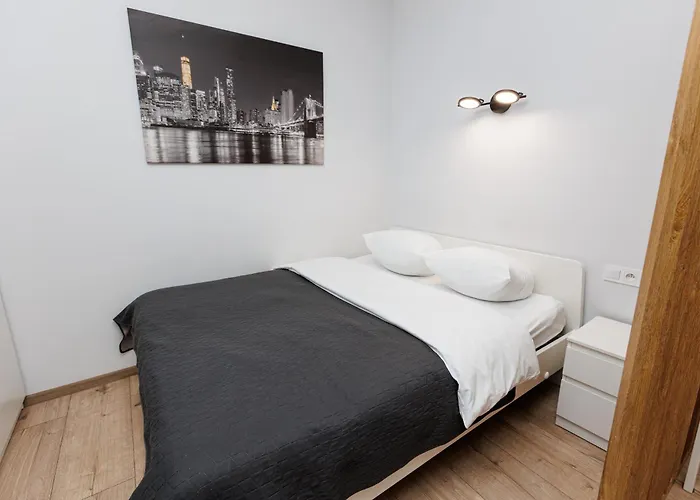 2-237 In Warsaw, Rc Bliska Wola Tower, 29 Marcina Kasprzaka, Petrovdom * Βαρσοβία