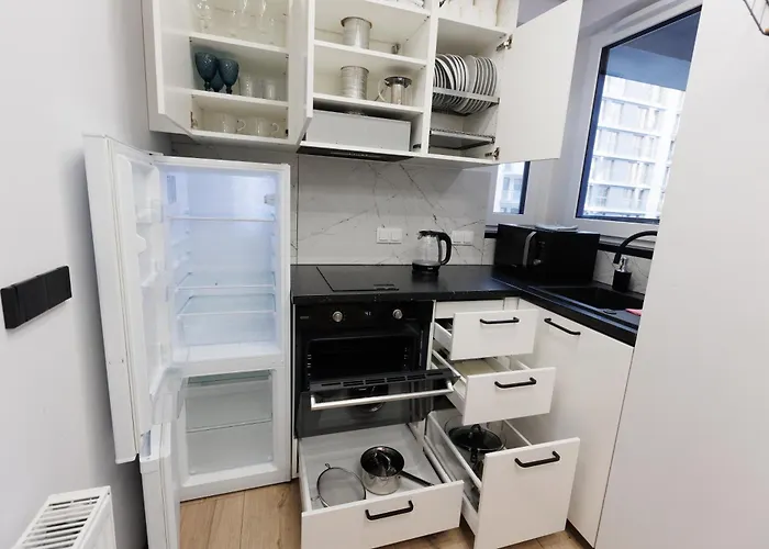 Apartman 2-237 In Warsaw, Rc Bliska Wola Tower, 29 Marcina Kasprzaka, Petrovdom