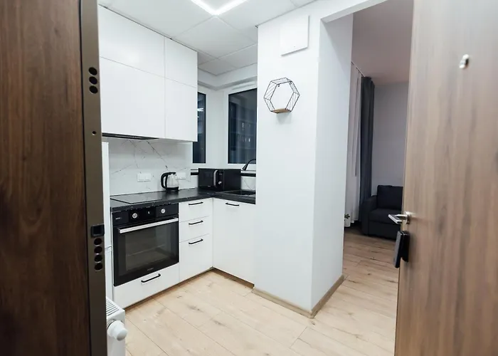 2-237 In Warsaw, Rc Bliska Wola Tower, 29 Marcina Kasprzaka, Petrovdom