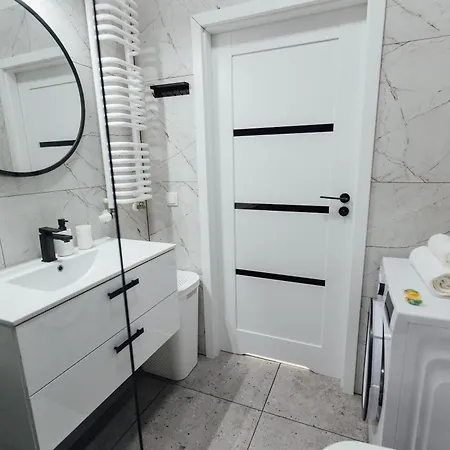 Appartement 2-237 In Warsaw, Rc Bliska Wola Tower, 29 Marcina Kasprzaka, Petrovdom Varsovie