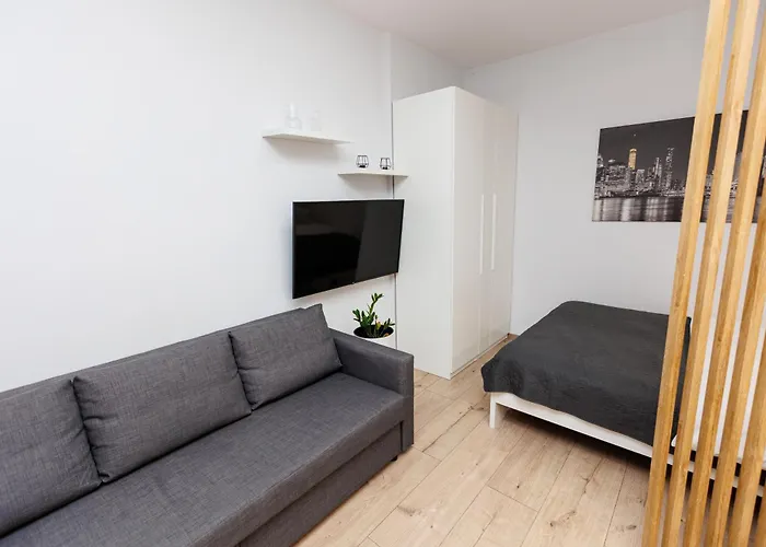 2-237 In Warsaw, Rc Bliska Wola Tower, 29 Marcina Kasprzaka, Petrovdom Varsovie